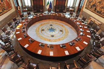In CdM fondi per sicurezza sul lavoro, alluvioni e Campi Flegrei