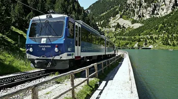 Treno - foto di Alberto-g-rovi