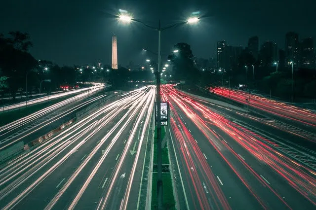 Nuove regole UE per diffondere sistemi di trasporto intelligenti